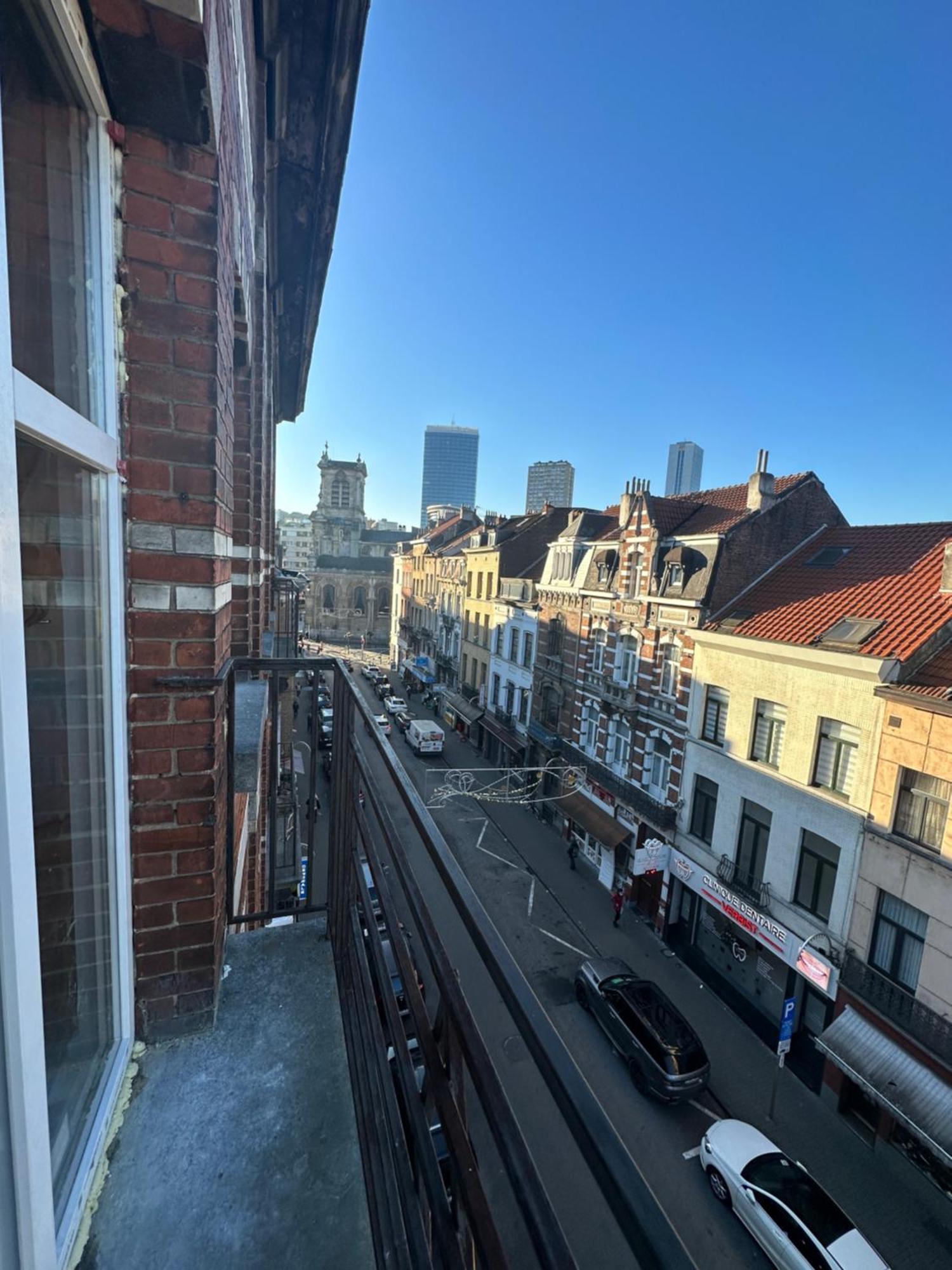 Immeuble Au Coeur De Bruxelles : Vivez L'Experience Unique De La Rue Verbist Luaran gambar